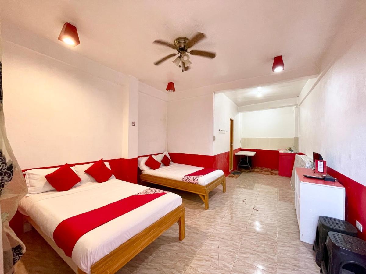 Oyo 899 Merie Diz Sunrise Beach Resort Oslob Extérieur photo