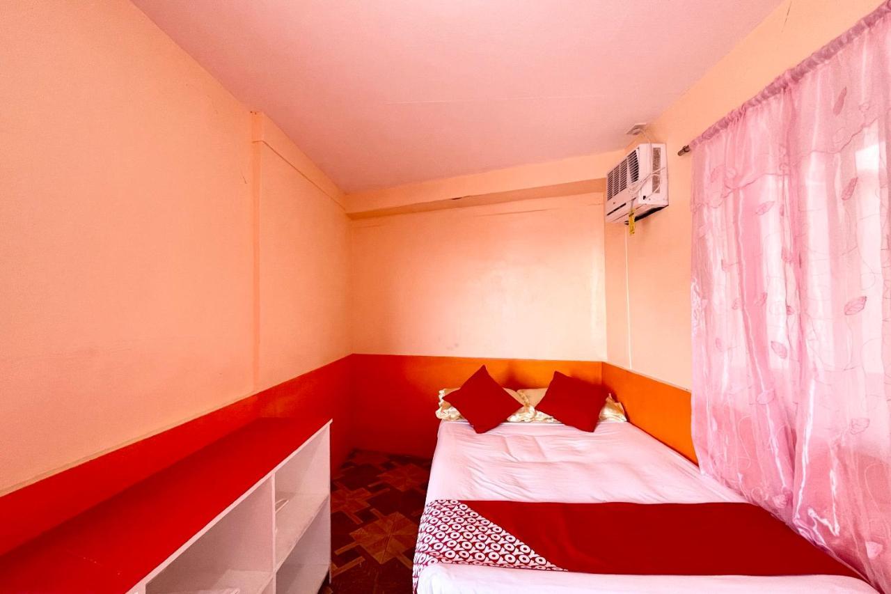 Oyo 899 Merie Diz Sunrise Beach Resort Oslob Extérieur photo